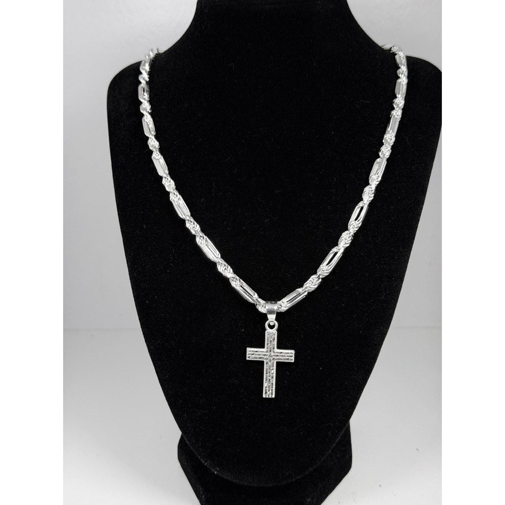 925 Sterling Silver Cross Pendant Necklace 22 Inch Figaro Rope Chain 5.2mm Italy